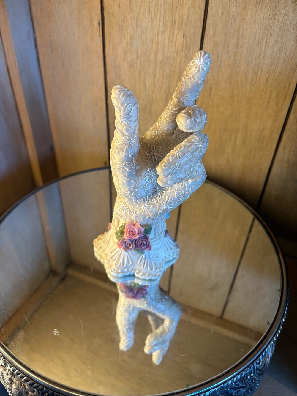 Dezine 1997 BeautifulCream Decorative Gloved Hand Statue with Pink Rose Accents - Picture 11 of 15